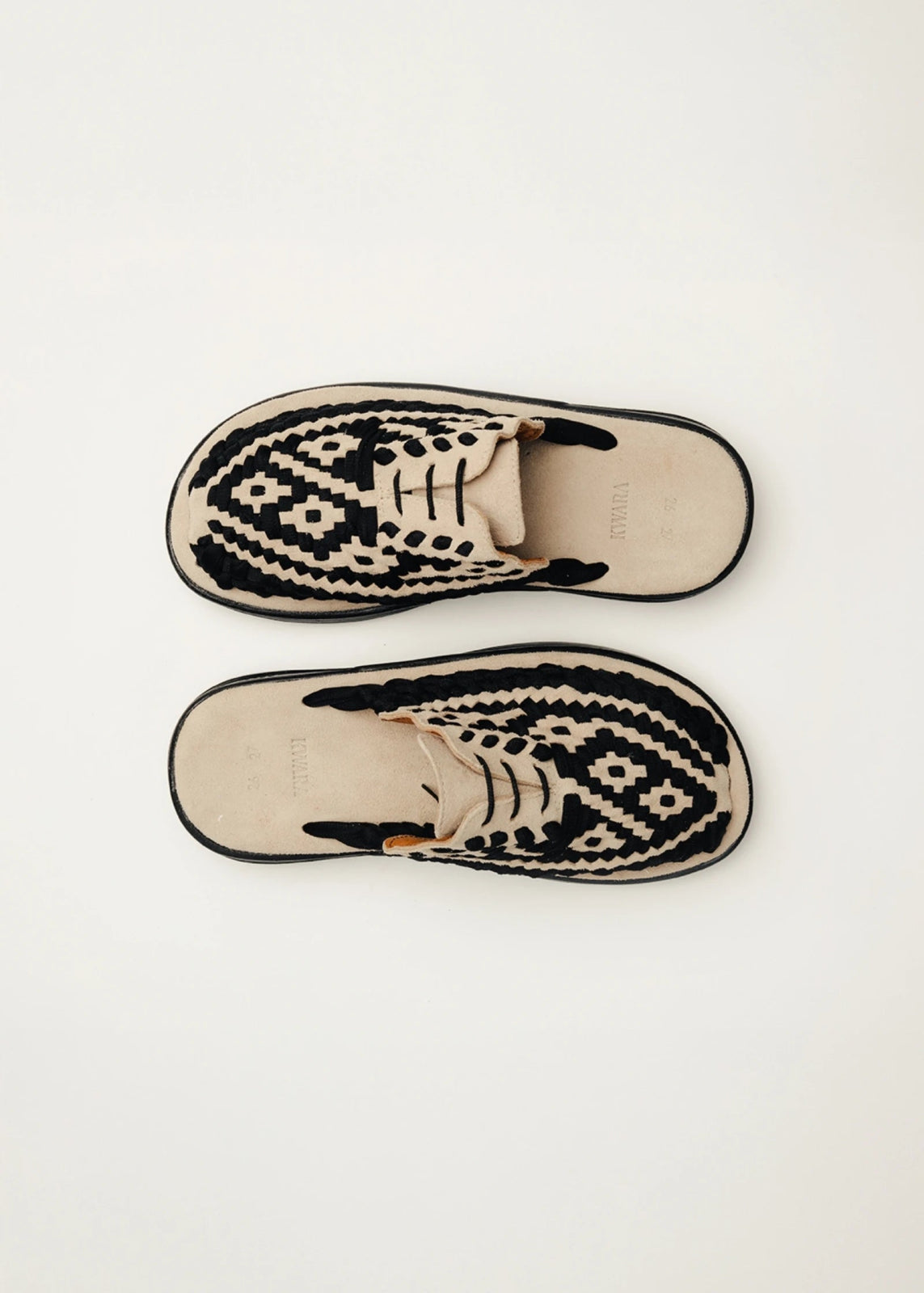 BENITO DAMA hecho a mano por Kwaramx.com | exclusivo de Kwaramx.com