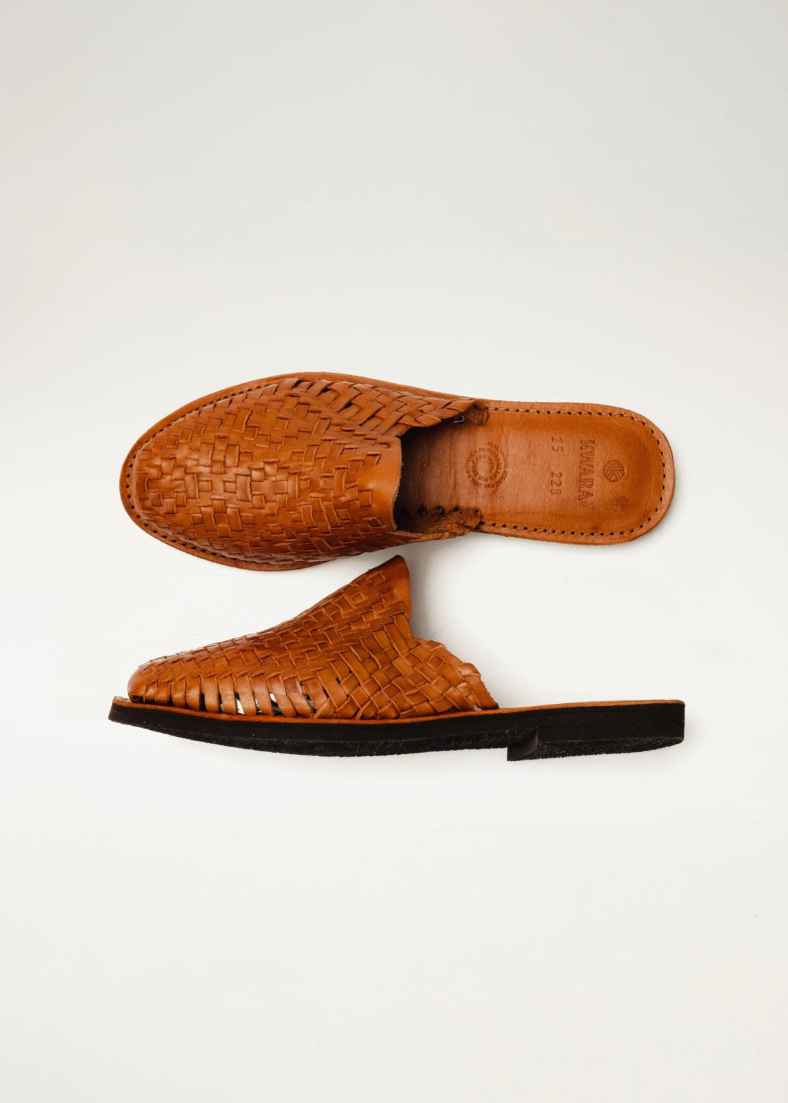 JULY SUECO hecho a mano por Kwaramx.com | exclusivo de Kwaramx.com