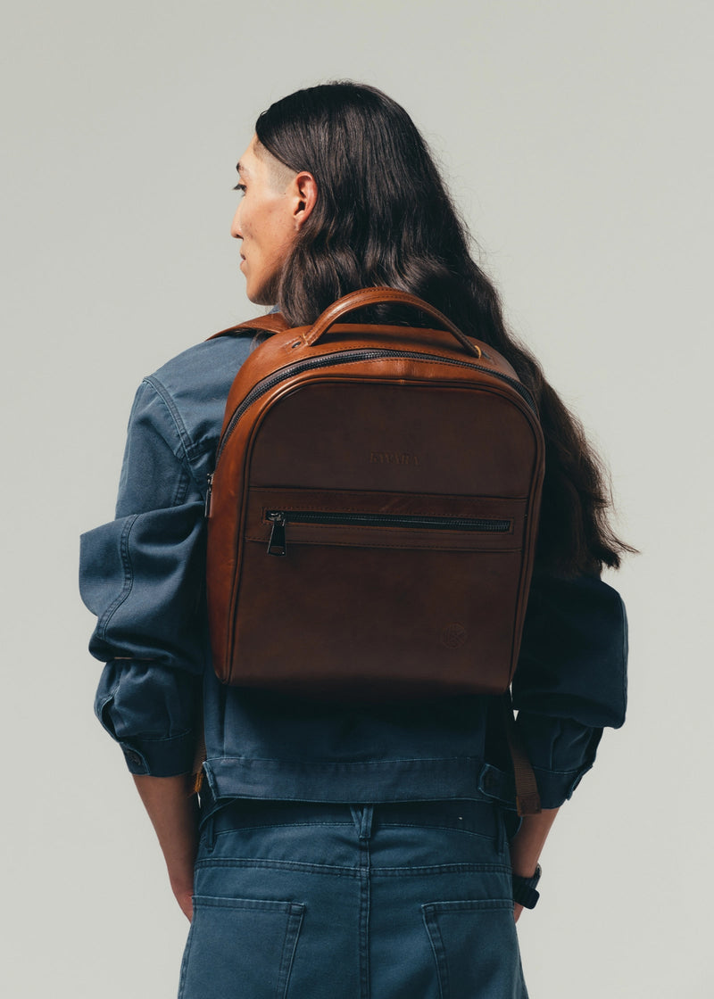 Mochila de piel artesanal color – Modelo Ocelote de Kwara hecho a mano por Kwaramx.com | exclusivo de Kwaramx.com