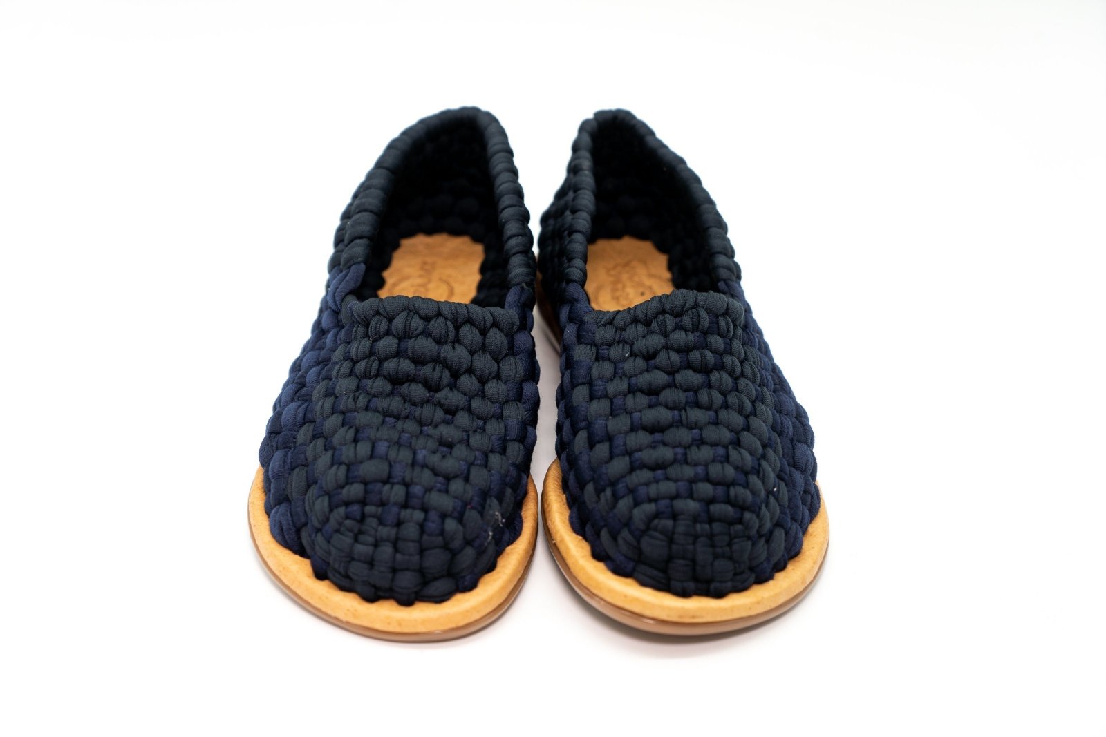 ARANZA CERRADO hecho a mano por Kawara Huaraches Artesanales | exclusivo de Kwaramx.com