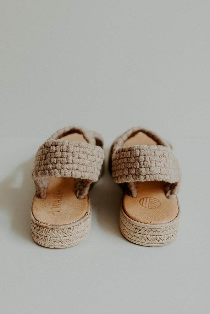 PLAYERO PLATAFORMA hecho a mano por Kawara Huaraches Artesanales | exclusivo de Kwaramx.com