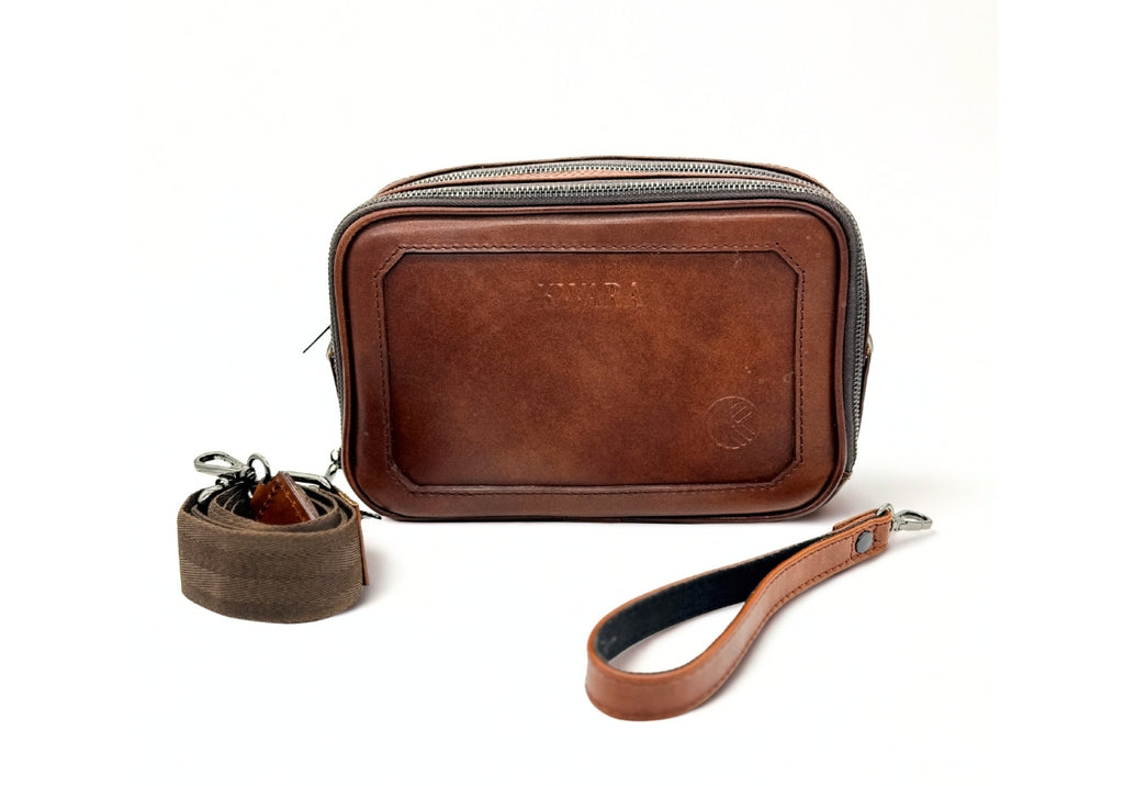 Neceser de piel artesanal con asa lateral – Modelo GRAN COYOTE de Kwara