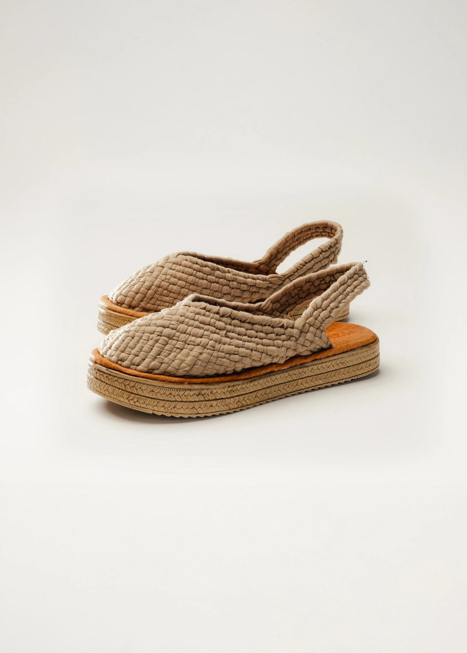 ANA PALOMA PLATAFORMA hecho a mano por Kawara Huaraches Artesanales | exclusivo de Kwaramx.com