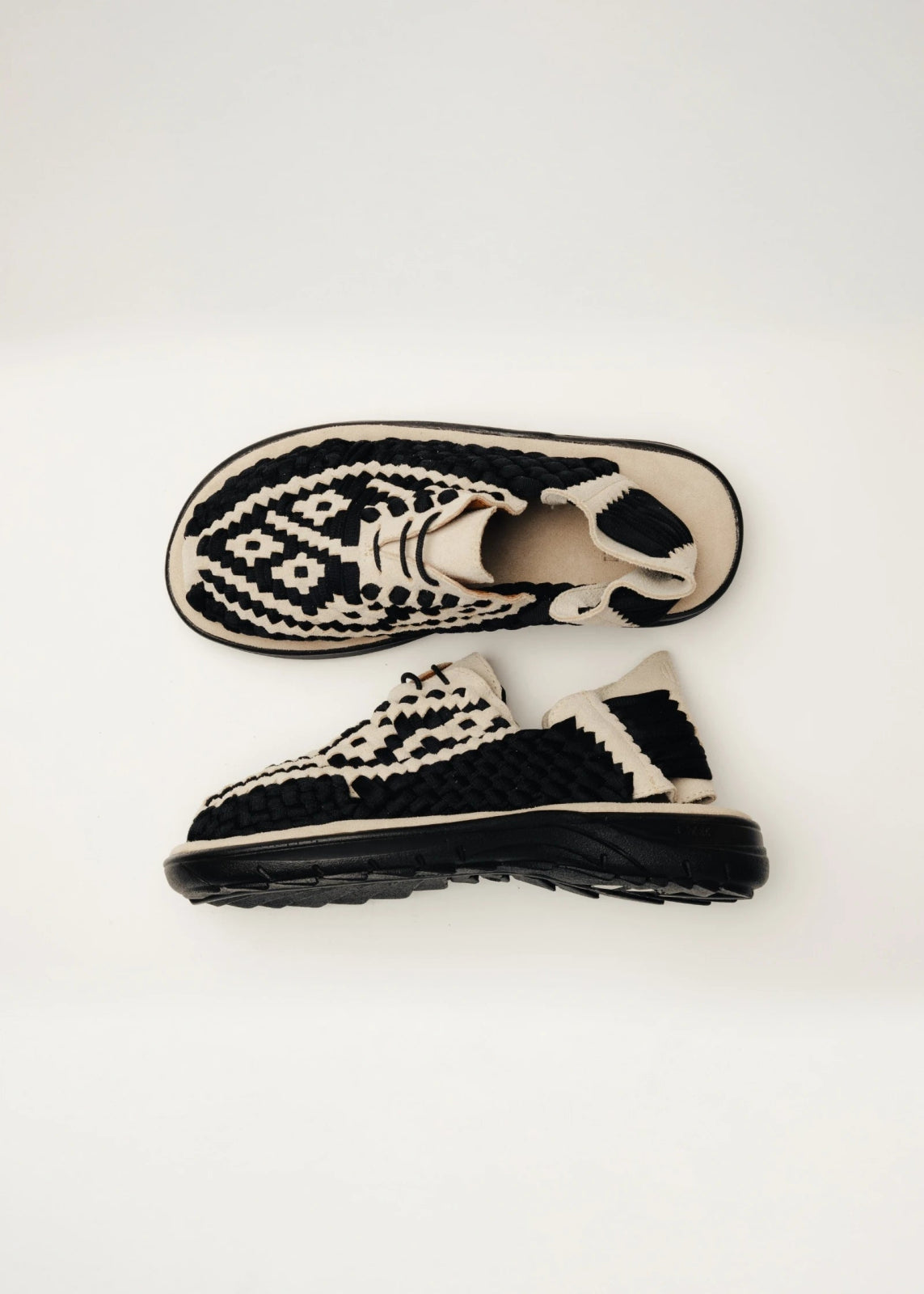 BENITO CON TALON HOMBRE hecho a mano por Kwaramx.com | exclusivo de Kwaramx.com