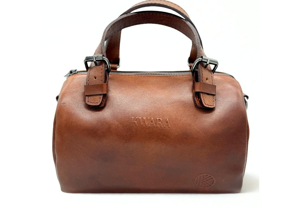 Bolso de piel artesanal tipo duffel – Modelo AXOLOTE de Kwara hecho a mano por Kwaramx.com | exclusivo de Kwaramx.com