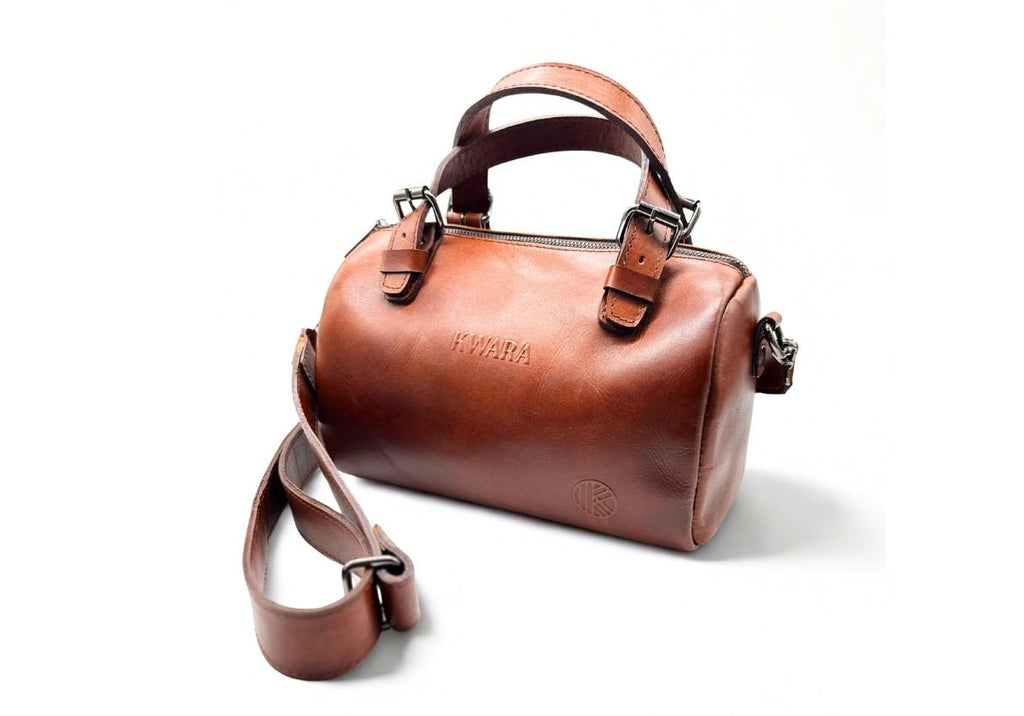Bolso de piel artesanal tipo duffel – Modelo AXOLOTE de Kwara hecho a mano por Kwaramx.com | exclusivo de Kwaramx.com