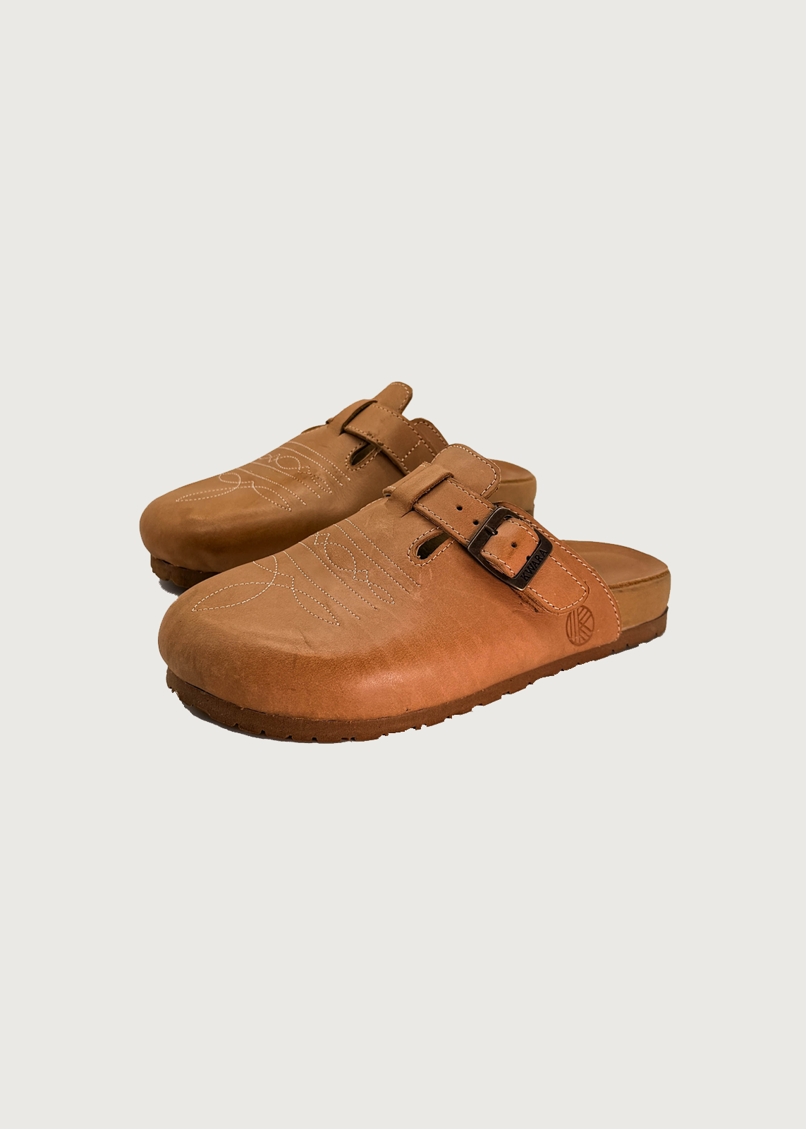 Mule Hombre artesanal estilo vaquero con bordado tipo bota – La Charra de Kwara