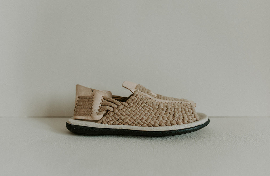CHICO CABALLERO hecho a mano por Kawara Huaraches Artesanales | exclusivo de Kwaramx.com