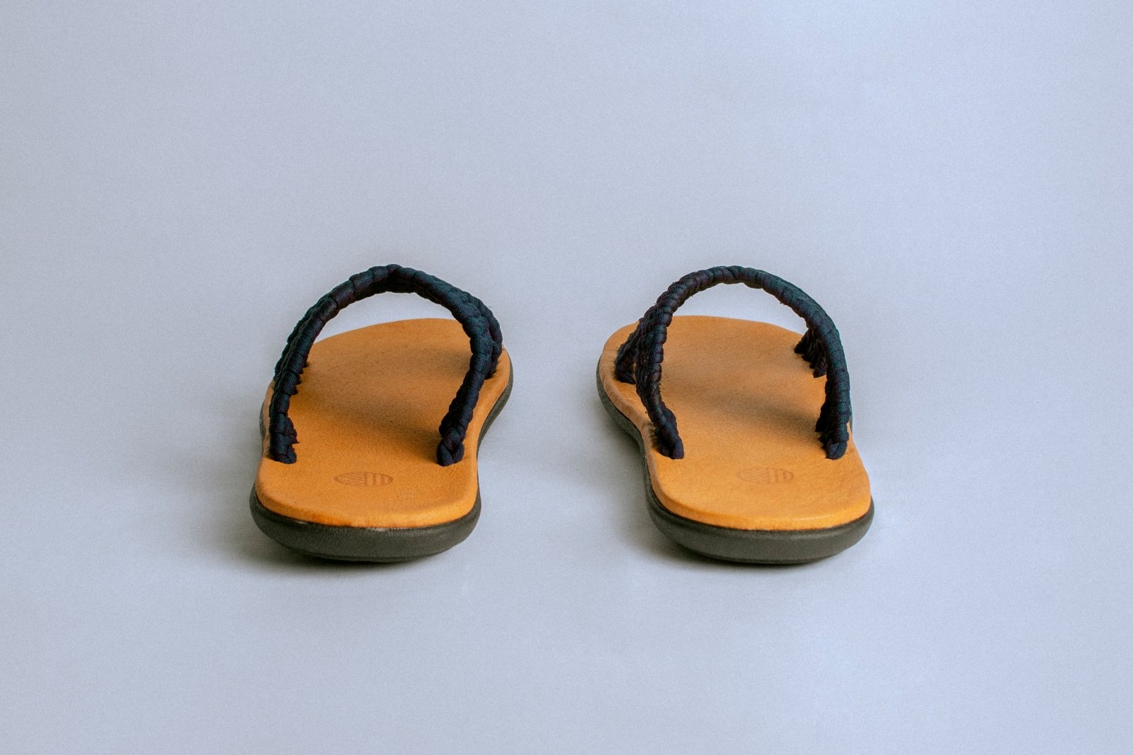 HUETAMO MUJER hecho a mano por Kawara Huaraches Artesanales | exclusivo de Kwaramx.com