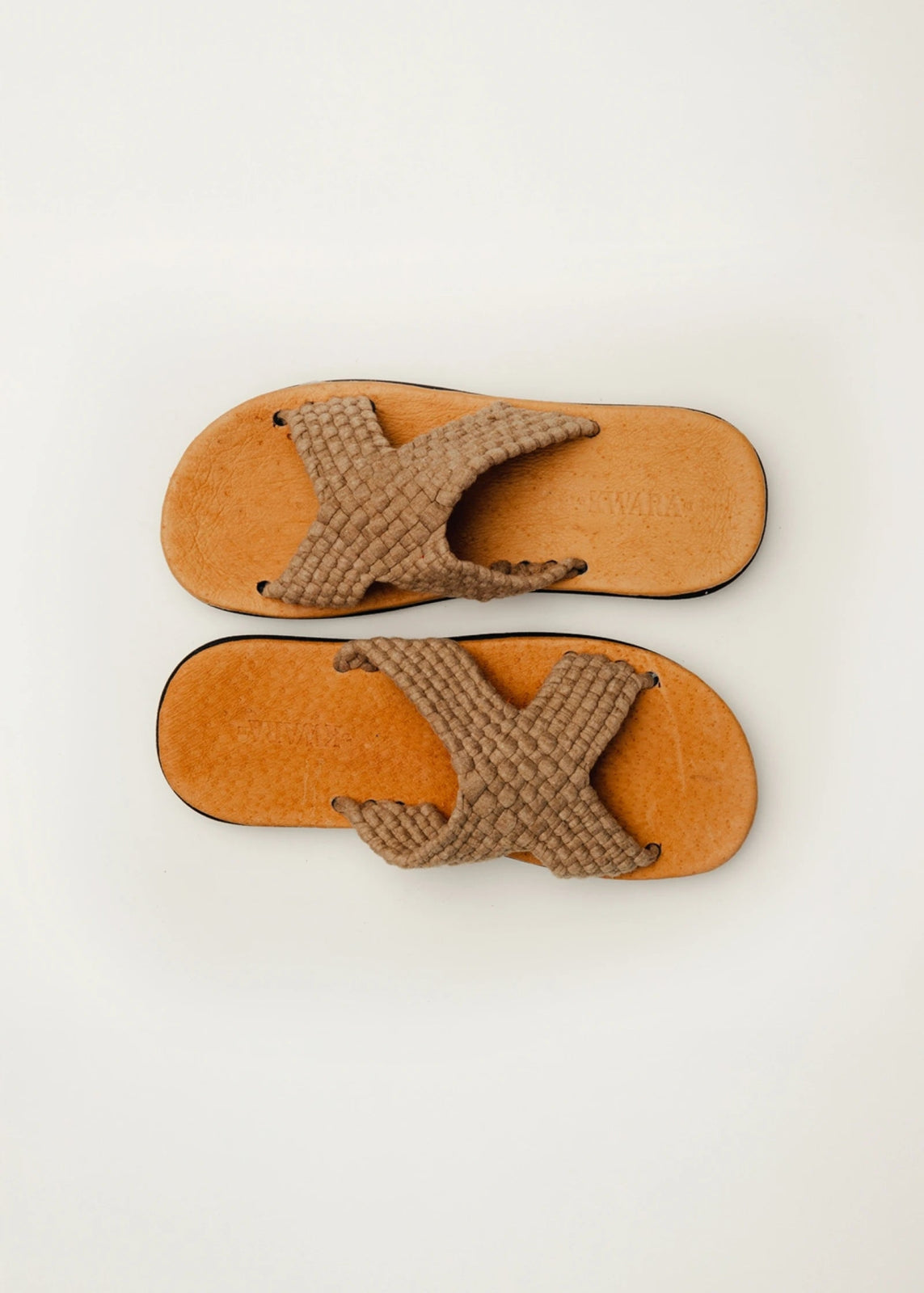 HUETAMO MUJER hecho a mano por Kawara Huaraches Artesanales | exclusivo de Kwaramx.com