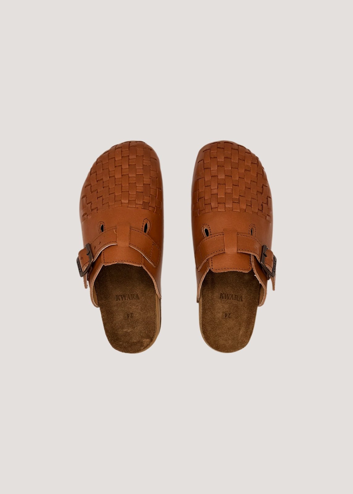 KWARA MULE PIEL (NO SON B*RKS) MUJER hecho a mano por Kwaramx.com | Calzado exclusivo de Kwaramx.com