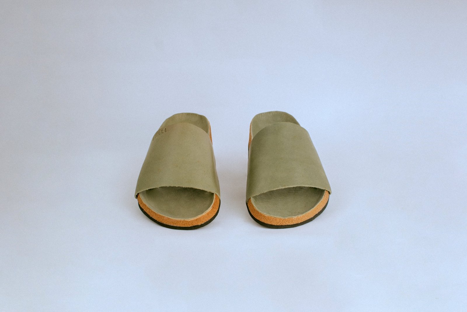 KWARA SLIDE HOMBRE hecho a mano por Kwaramx.com | exclusivo de Kwaramx.com