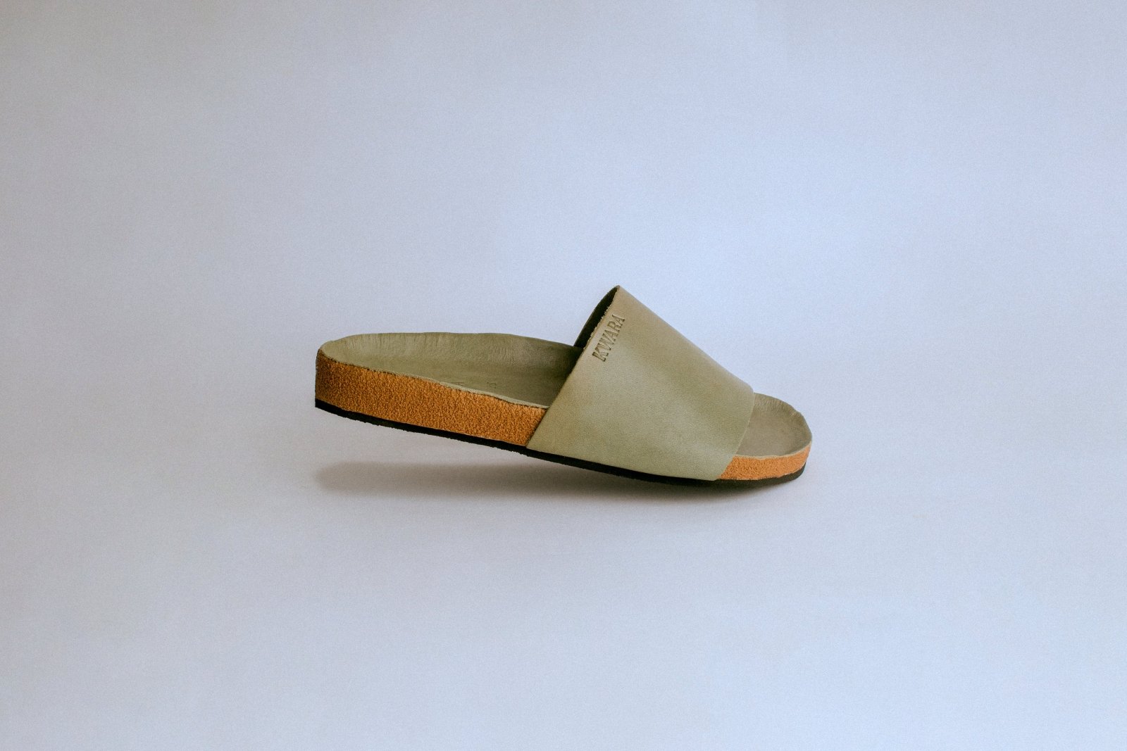 KWARA SLIDE HOMBRE hecho a mano por Kwaramx.com | exclusivo de Kwaramx.com