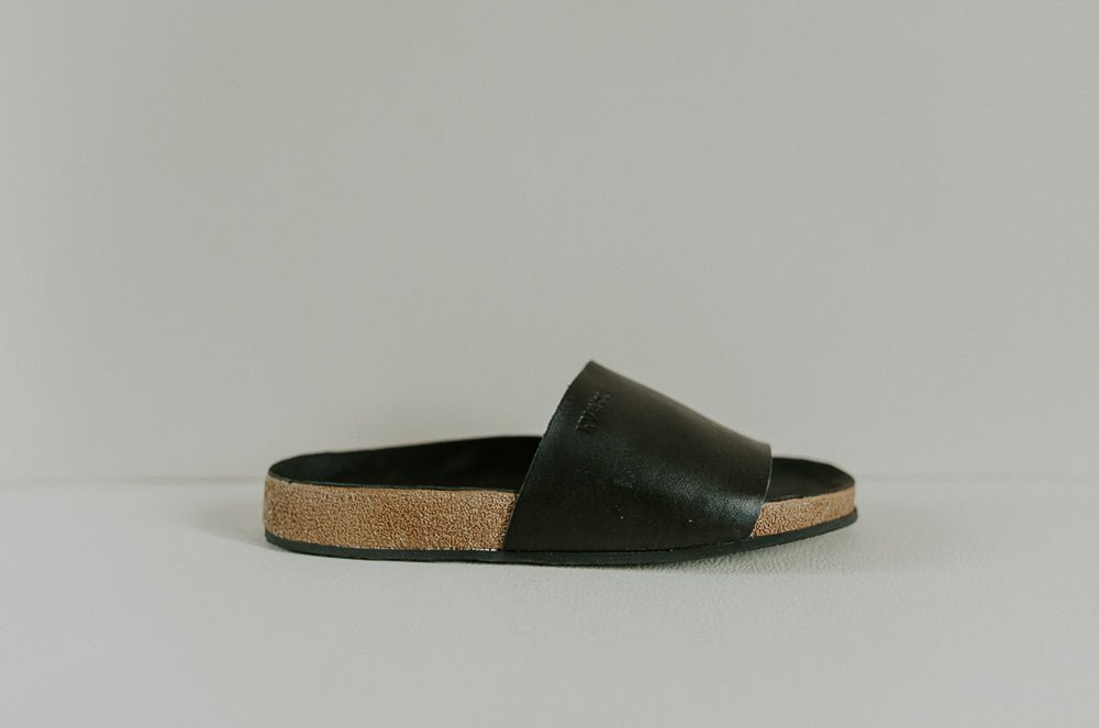 KWARA SLIDE HOMBRE hecho a mano por Kwaramx.com | exclusivo de Kwaramx.com