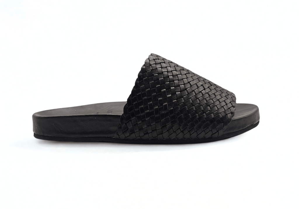 KWARA SLIDE TRENZADO hecho a mano por Kwaramx.com | exclusivo de Kwaramx.com