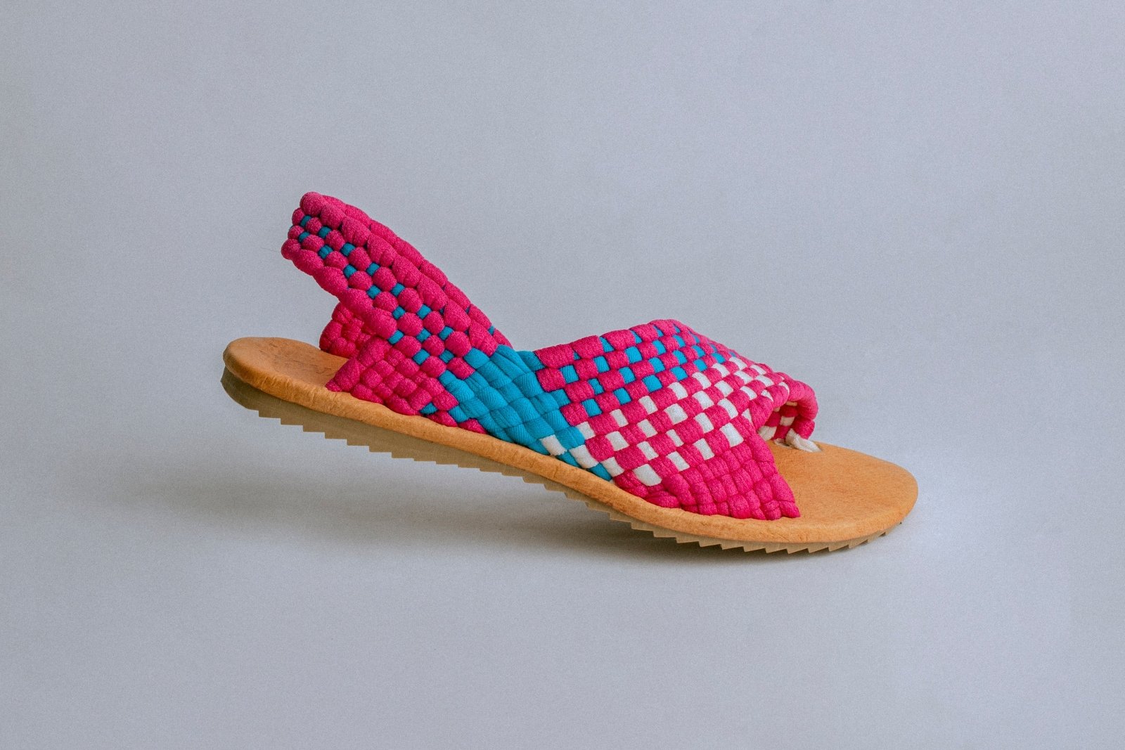 MARIELA hecho a mano por Kawara Huaraches Artesanales | exclusivo de Kwaramx.com