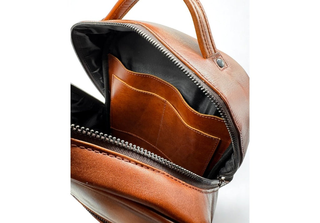 Mochila de piel artesanal color – Modelo Ocelote de Kwara hecho a mano por Kwaramx.com | exclusivo de Kwaramx.com