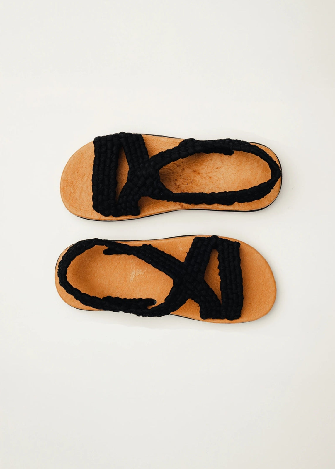 PATZCUARO HOMBRE hecho a mano por Kawara Huaraches Artesanales | exclusivo de Kwaramx.com