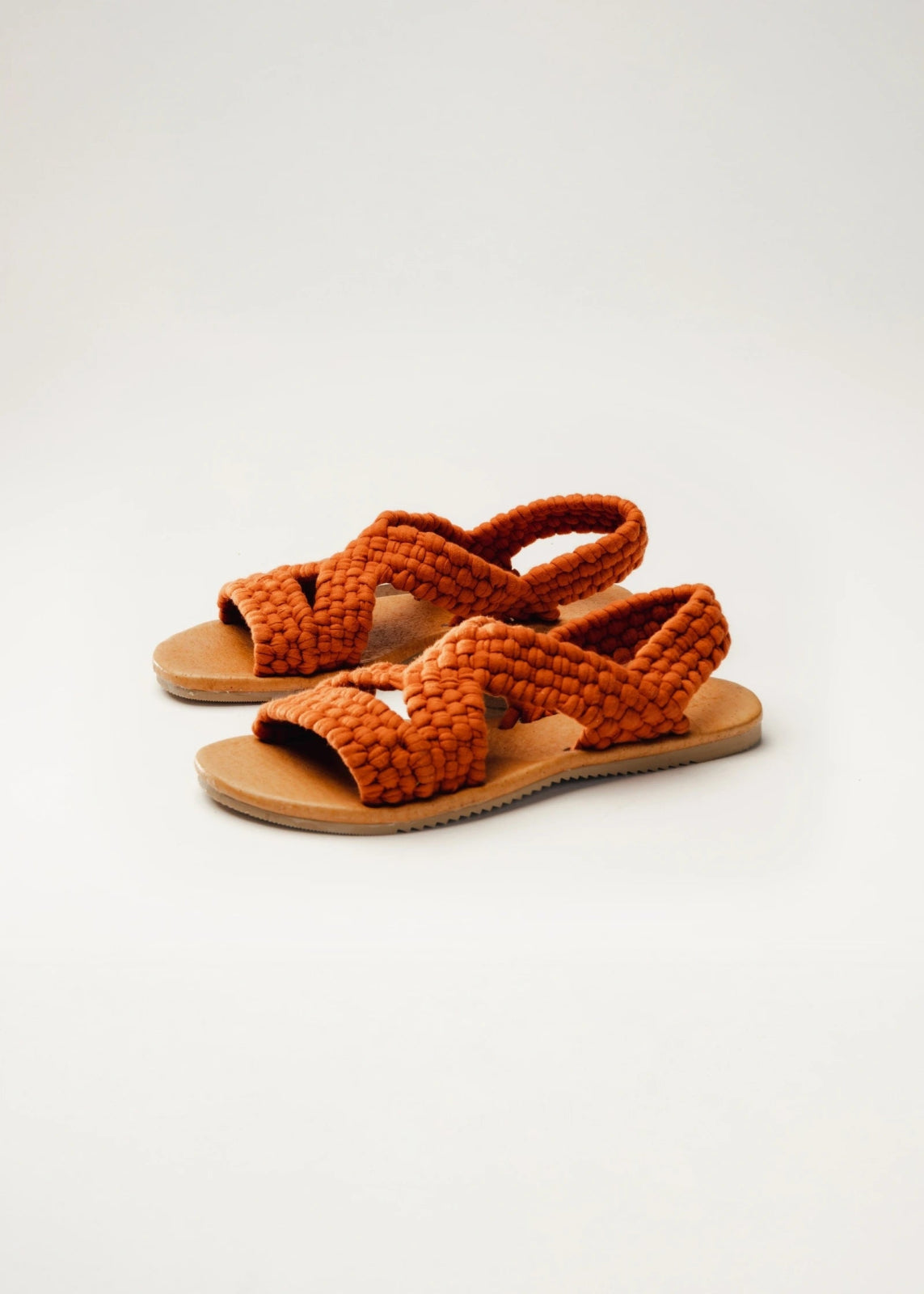 PATZCUARO MUJER hecho a mano por Kawara Huaraches Artesanales | exclusivo de Kwaramx.com