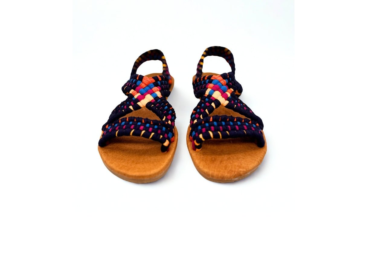PATZCUARO MUJER hecho a mano por Kawara Huaraches Artesanales | exclusivo de Kwaramx.com