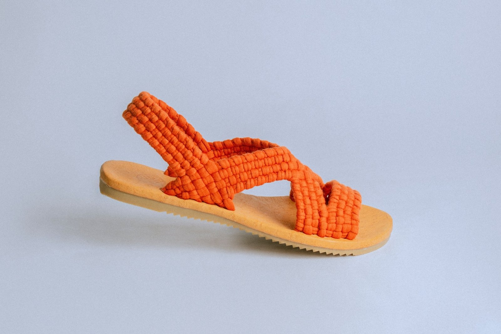 PATZCUARO MUJER hecho a mano por Kawara Huaraches Artesanales | exclusivo de Kwaramx.com