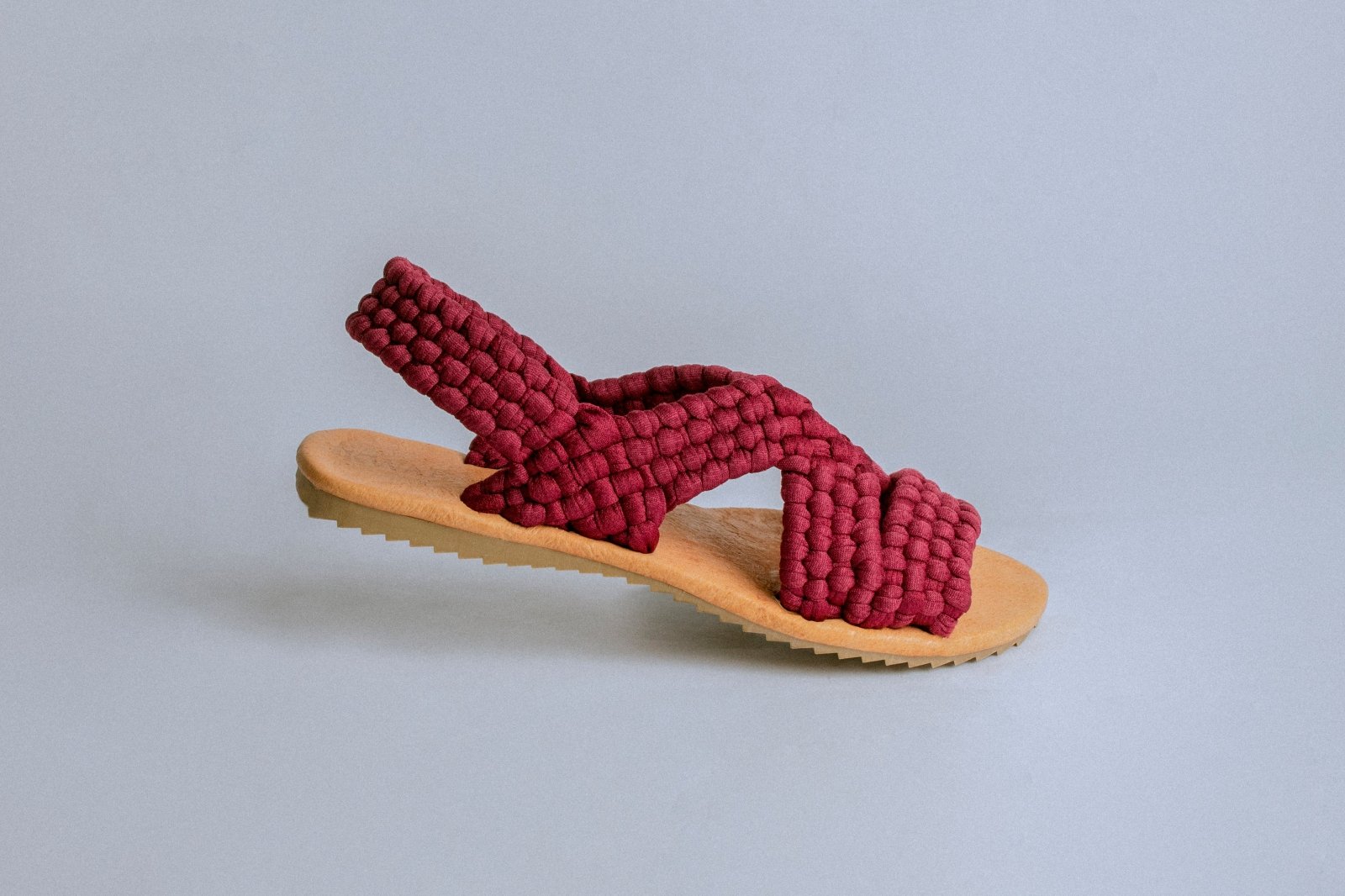 PATZCUARO MUJER hecho a mano por Kawara Huaraches Artesanales | exclusivo de Kwaramx.com