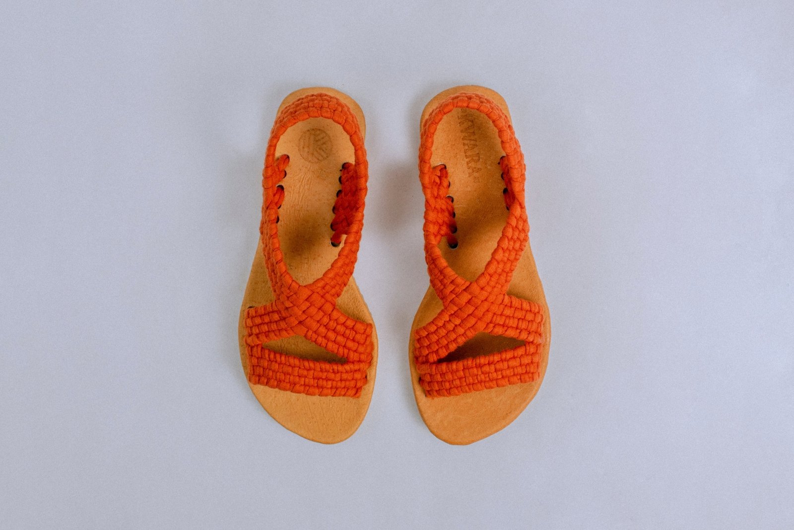 PATZCUARO MUJER hecho a mano por Kawara Huaraches Artesanales | exclusivo de Kwaramx.com