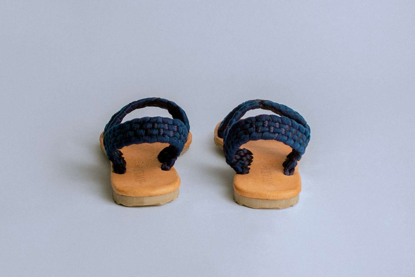 PATZCUARO MUJER hecho a mano por Kawara Huaraches Artesanales | exclusivo de Kwaramx.com