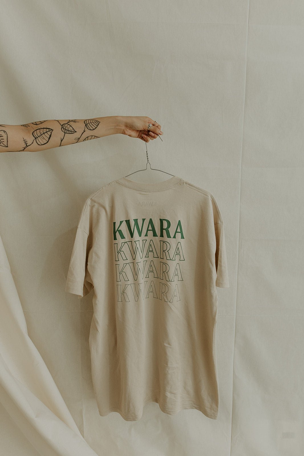 PLAYERA KWARA UNISEX hecho a mano por Kwaramx.com | exclusivo de Kwaramx.com
