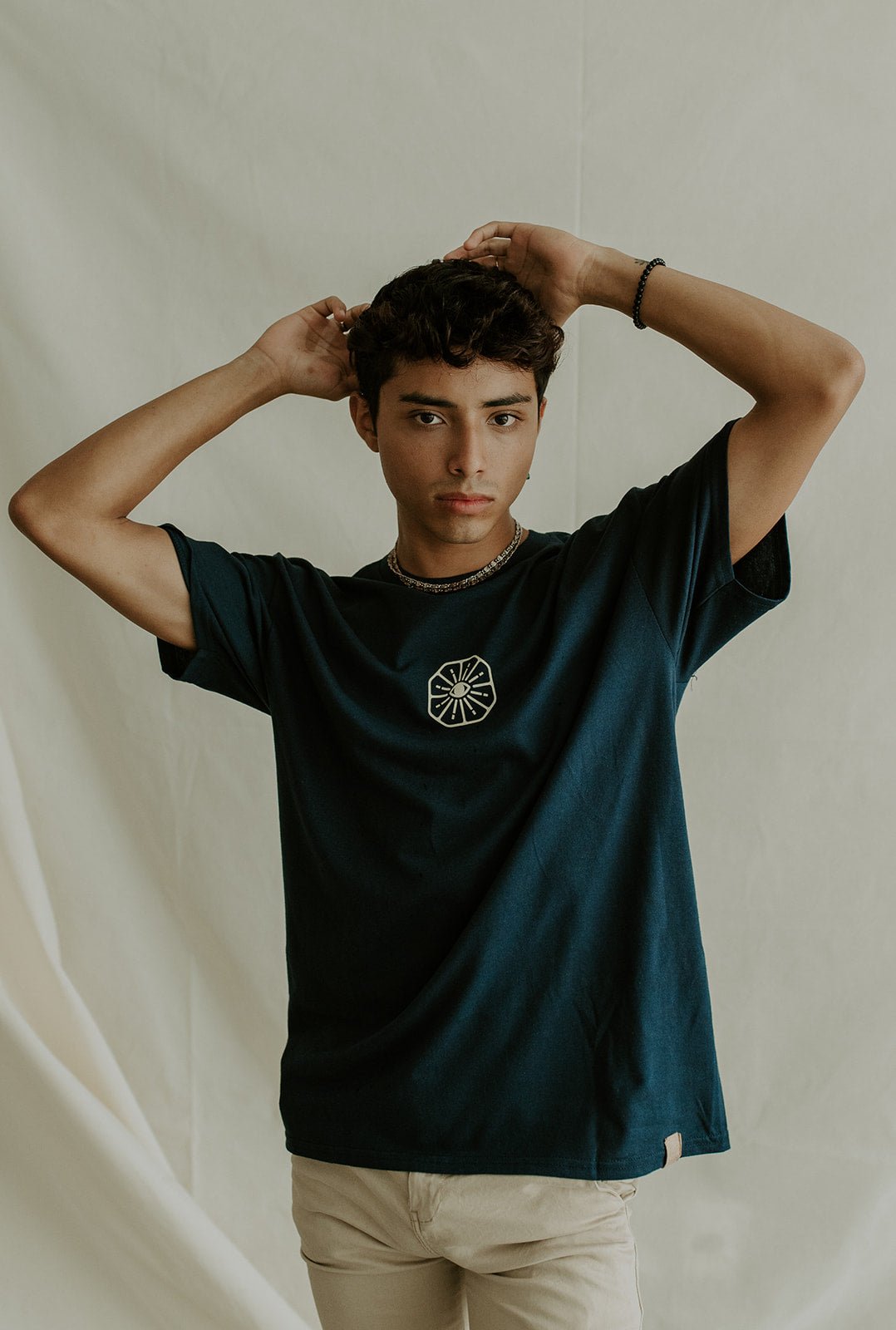 PLAYERA KWARA UNISEX hecho a mano por Kwaramx.com | exclusivo de Kwaramx.com