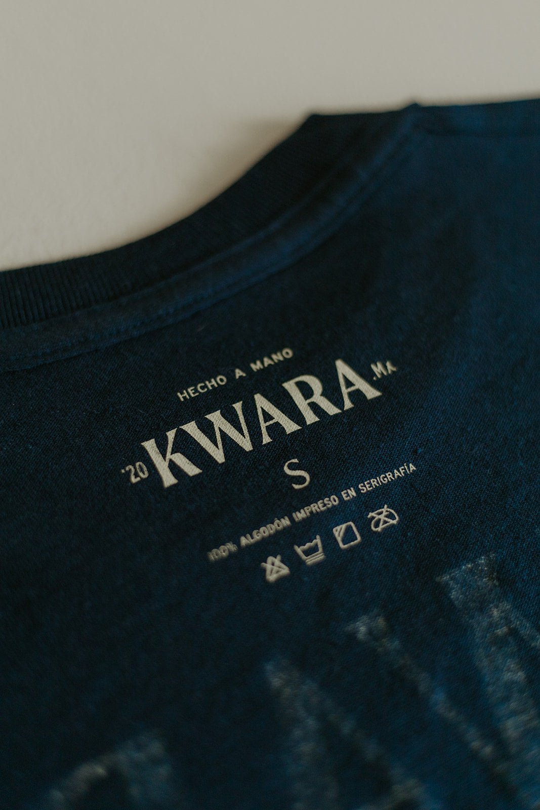PLAYERA KWARA UNISEX hecho a mano por Kwaramx.com | exclusivo de Kwaramx.com