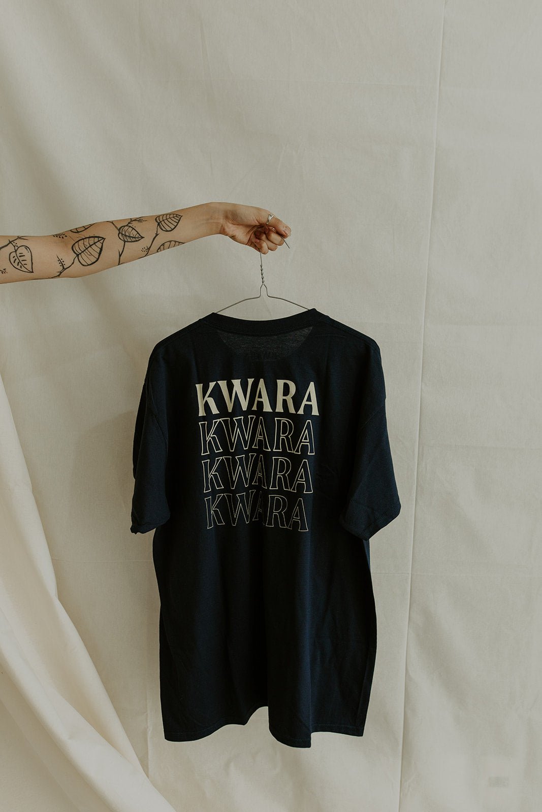 PLAYERA KWARA UNISEX hecho a mano por Kwaramx.com | exclusivo de Kwaramx.com