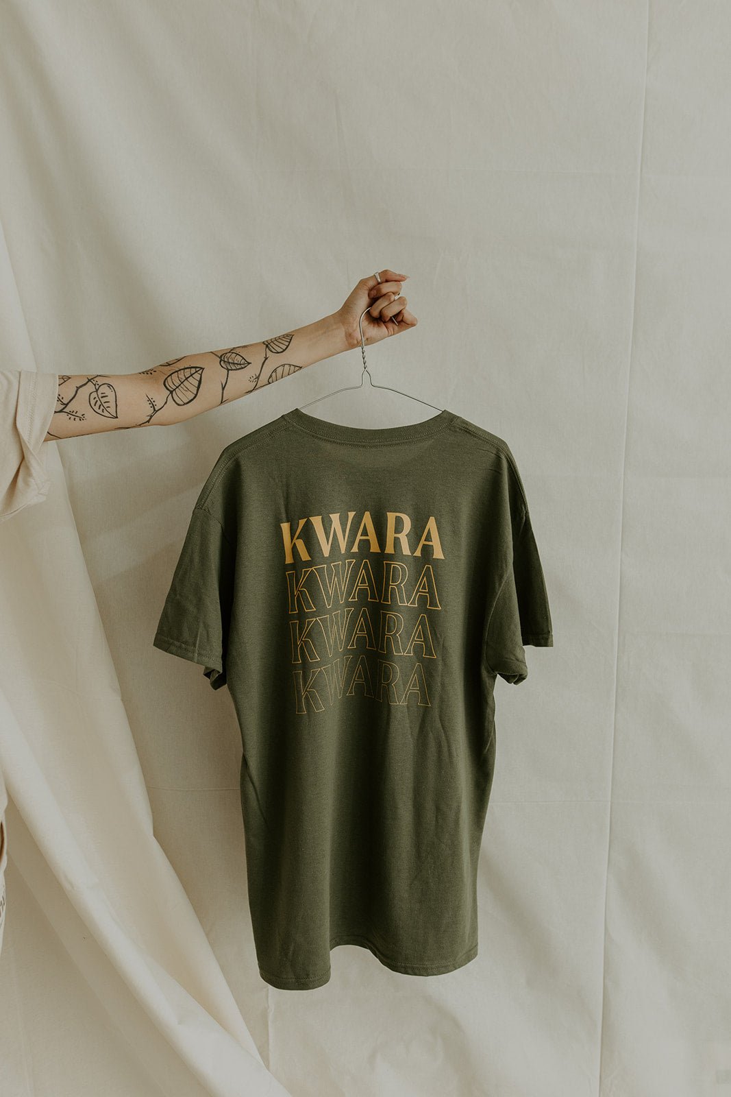 PLAYERA KWARA UNISEX hecho a mano por Kwaramx.com | exclusivo de Kwaramx.com