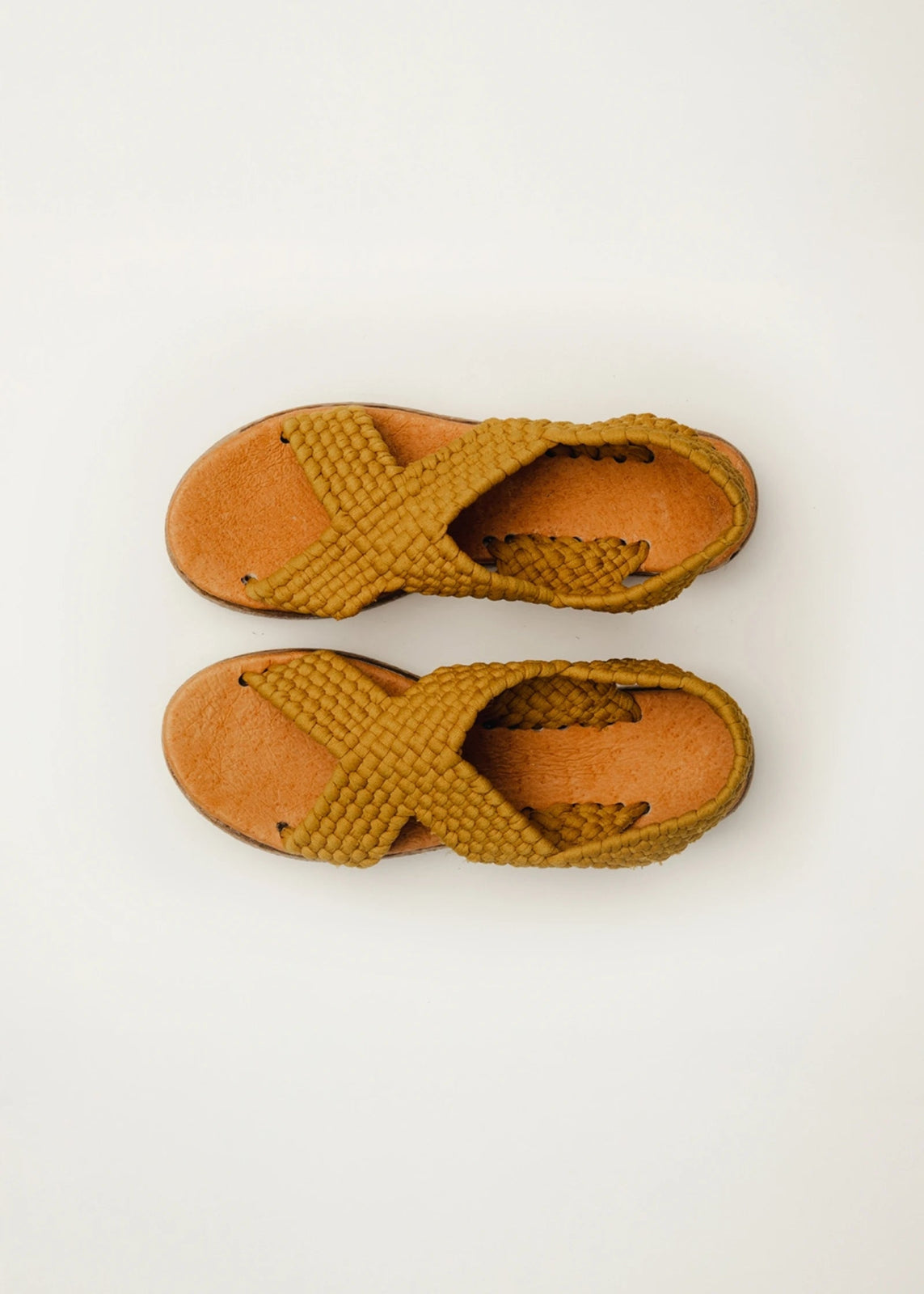 PLAYERO PLATAFORMA hecho a mano por Kawara Huaraches Artesanales | exclusivo de Kwaramx.com