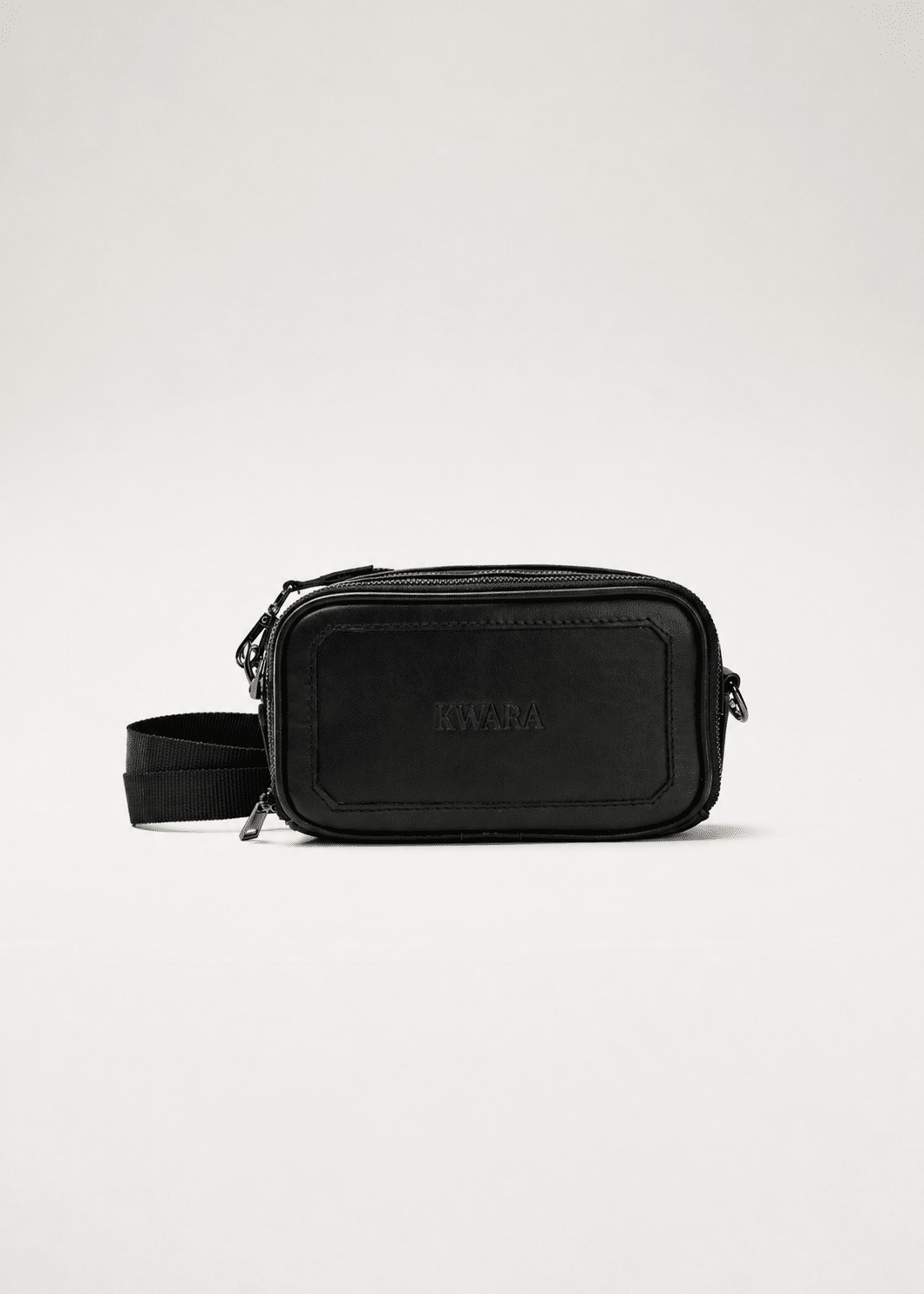 Pouch de piel artesanal azul – Modelo COYOTE de Kwara hecho a mano por Kwaramx.com | exclusivo de Kwaramx.com