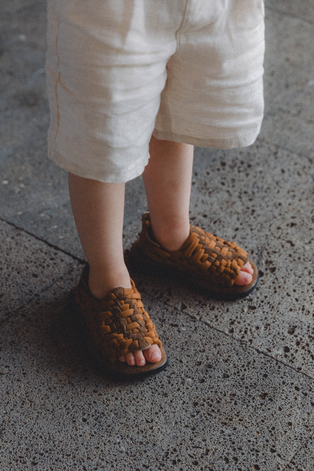 Tariacuri Niños hecho a mano por Kwara | Huarache exclusivo de Kwaramx.com