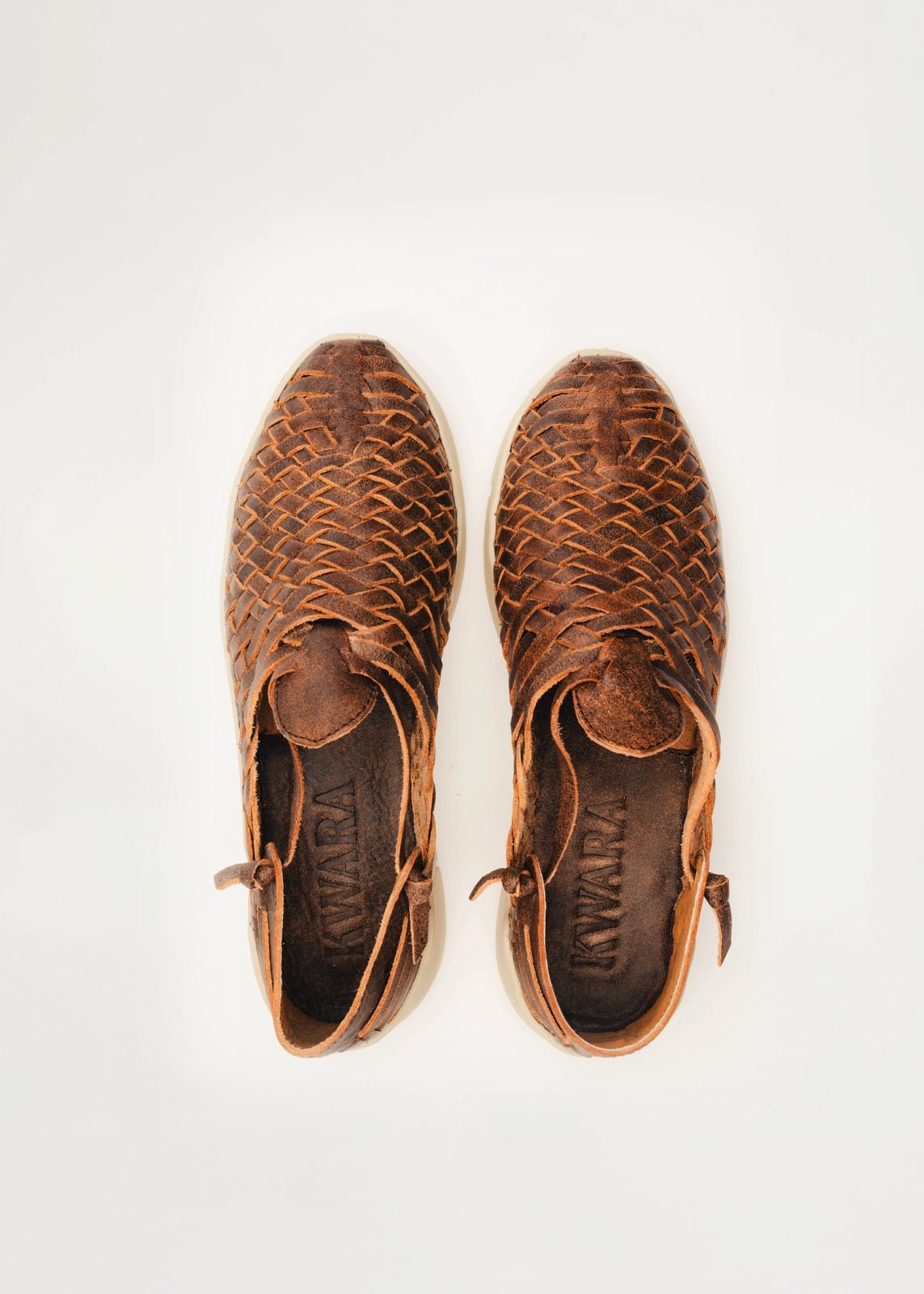 Tenis artesanal tipo huarache con suela cómoda – Modelo Fusion de Kwara hecho a mano por Kwaramx.com | exclusivo de Kwaramx.com