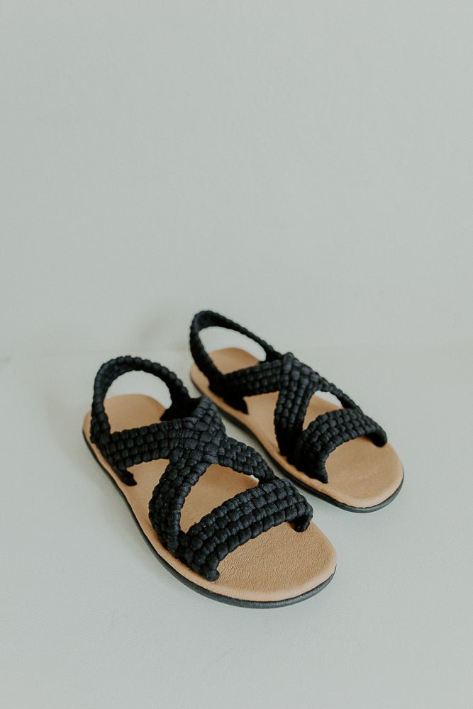 PATZCUARO HOMBRE hecho a mano por Kawara Huaraches Artesanales | exclusivo de Kwaramx.com